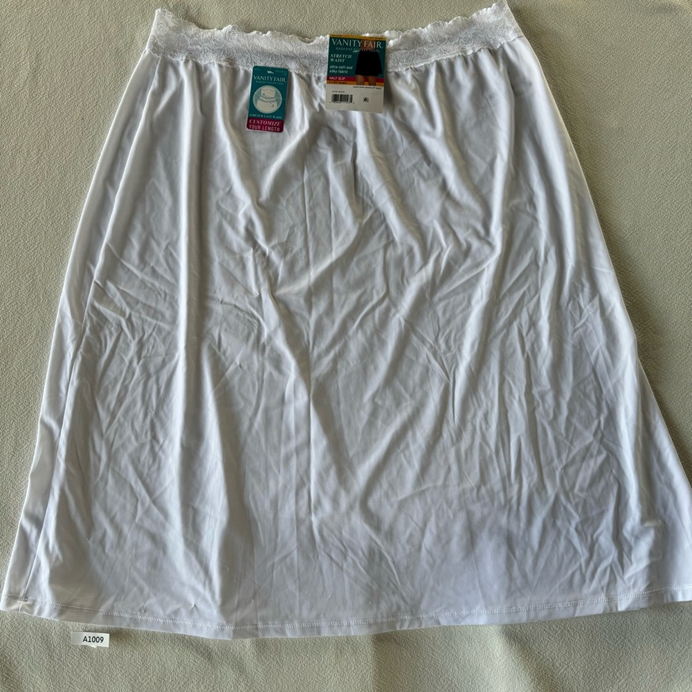 Vanity Fair White A-Line Midi Skirt Casual